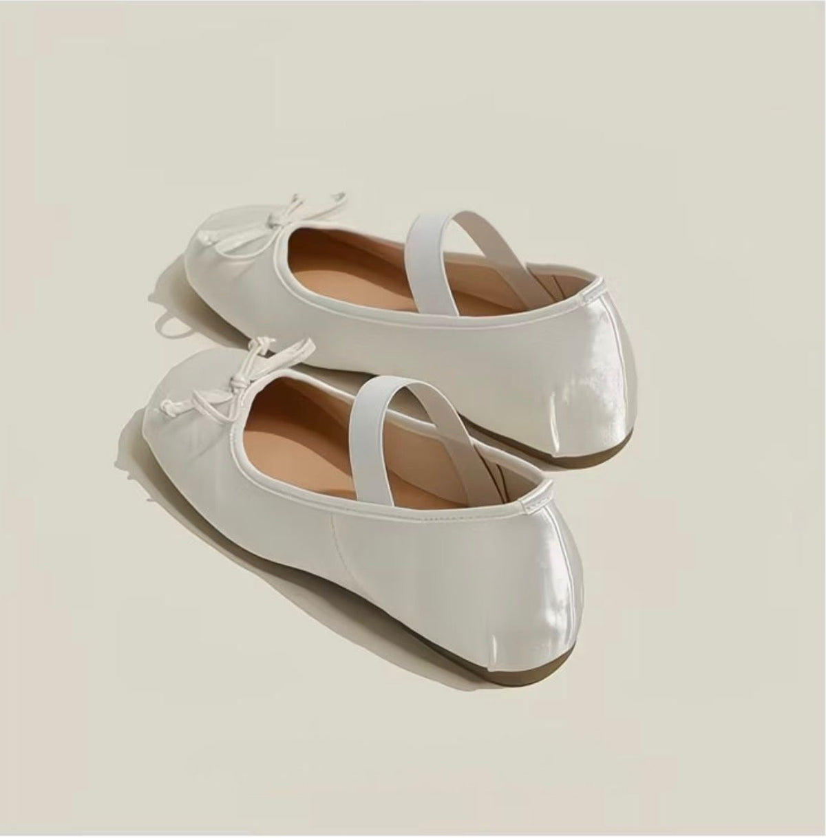 [FREE SOCKS] Mary Jane Flats