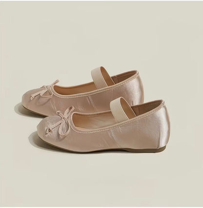 [FREE SOCKS] Mary Jane Flats