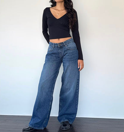 Low-Rise Baggy Jeans
