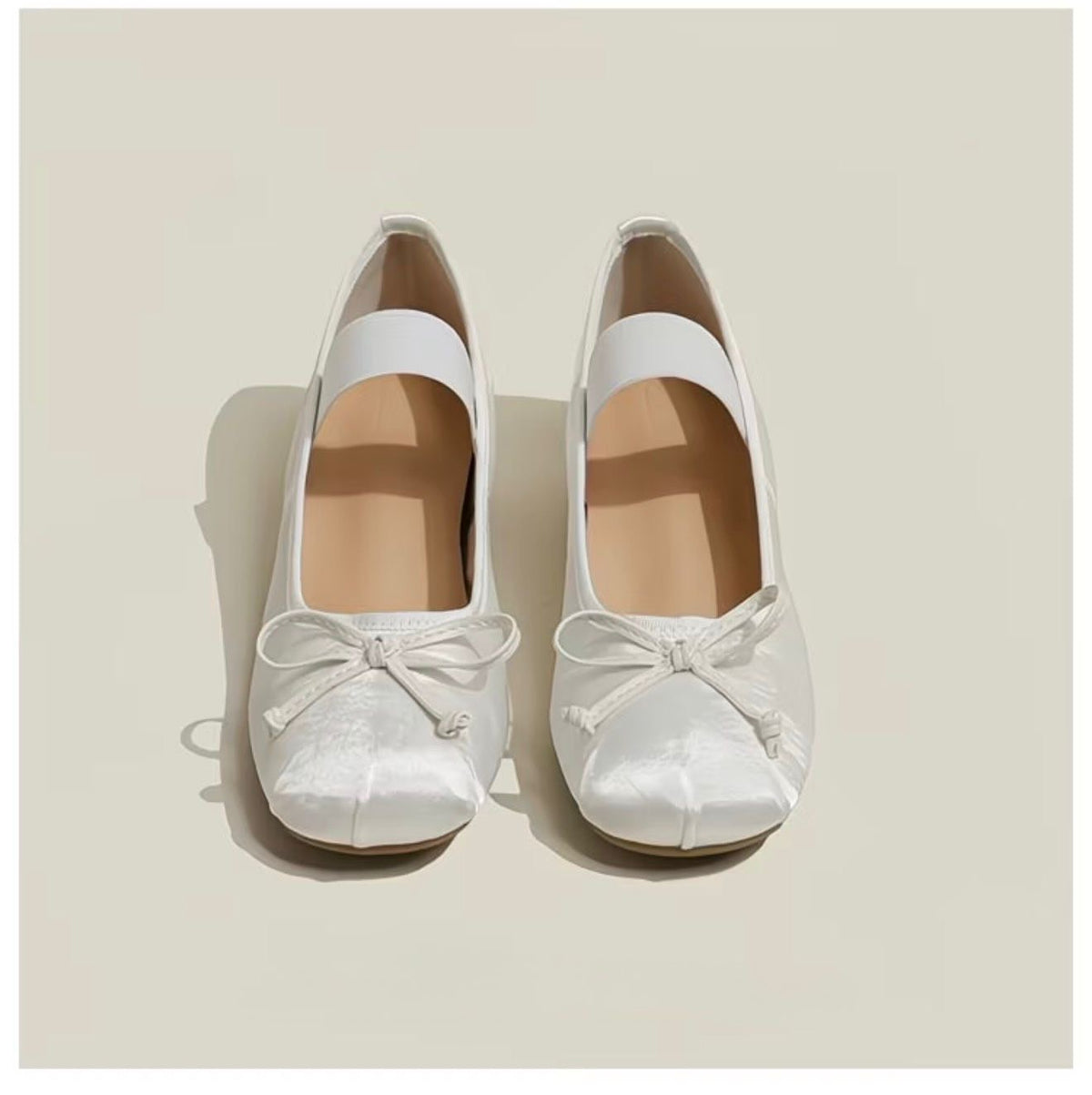 [FREE SOCKS] Mary Jane Flats