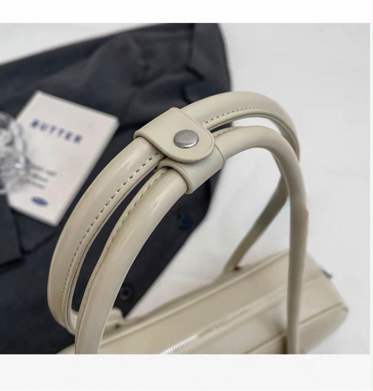 Baguette-style Bag